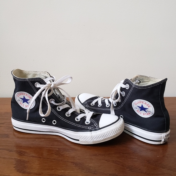 black hi top converse size 5
